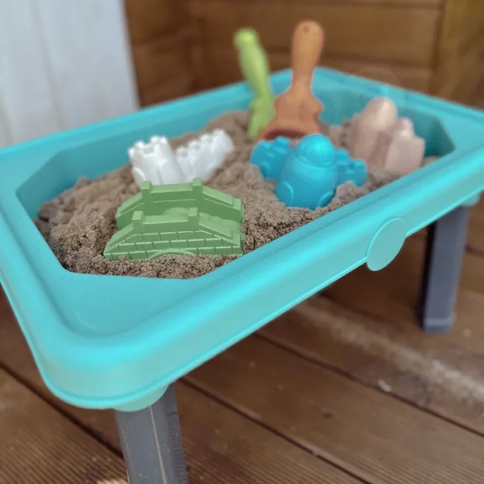 Edukacyjna zabawa w wodzie dla najmłodszych