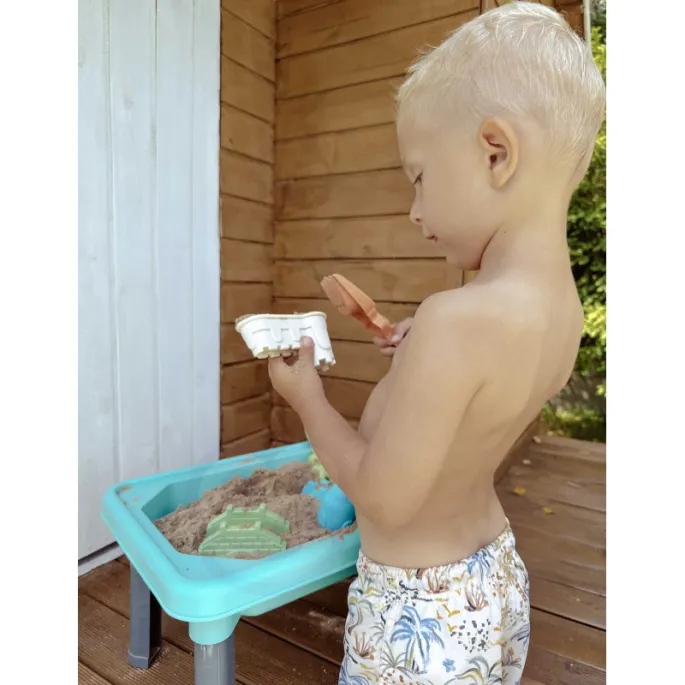 Zabawa w piaskownicy z funkcją zamoczenia