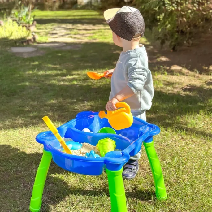 Zabawka 2w1: piaskownica i stolik wodny