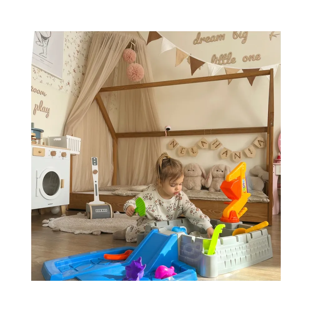 WOOPIE Przenośna Piaskownica Zamek Zamykana + 9 akc.