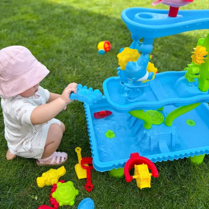 Akcesoria do zabawy w piasku i wodzie