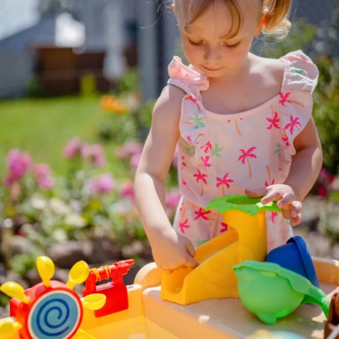 Zestaw z armatką wodną i figurką pirata