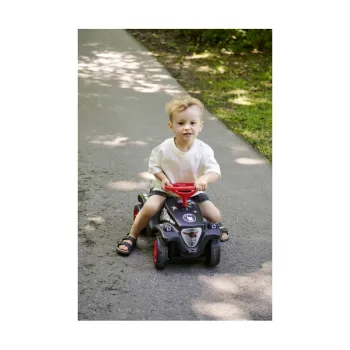 Bezpieczna kierownica z klaksonem w jeździku