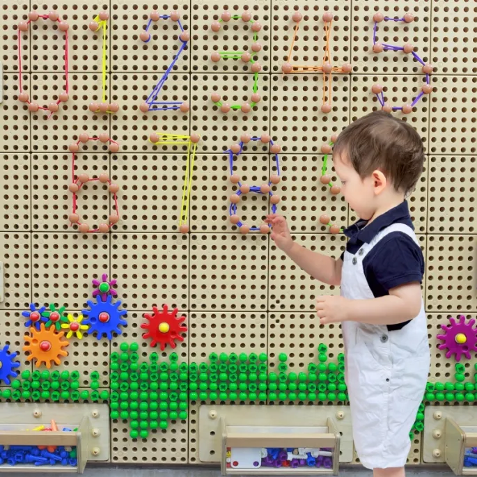 Kreatywne narzędzie do nauki przez zabawę dla dzieci.