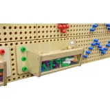 MASTERKIDZ Pojemnik Na Akcesoria Przezroczysta Ścianka - Tablica Naukowo-Edukacyjna STEM