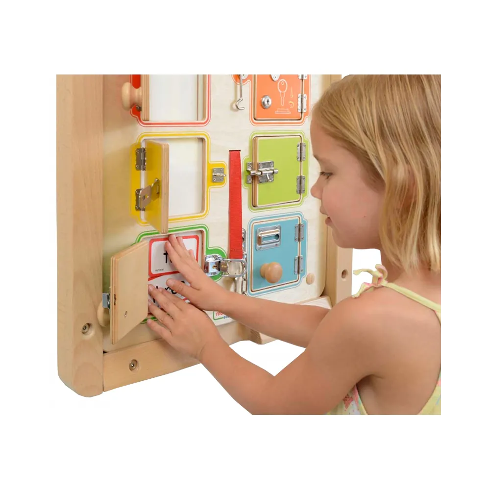 MASTERKIDZ Nauka Otwierania i Zamykania Zamków Ścienna Tablica Manipulacyjna