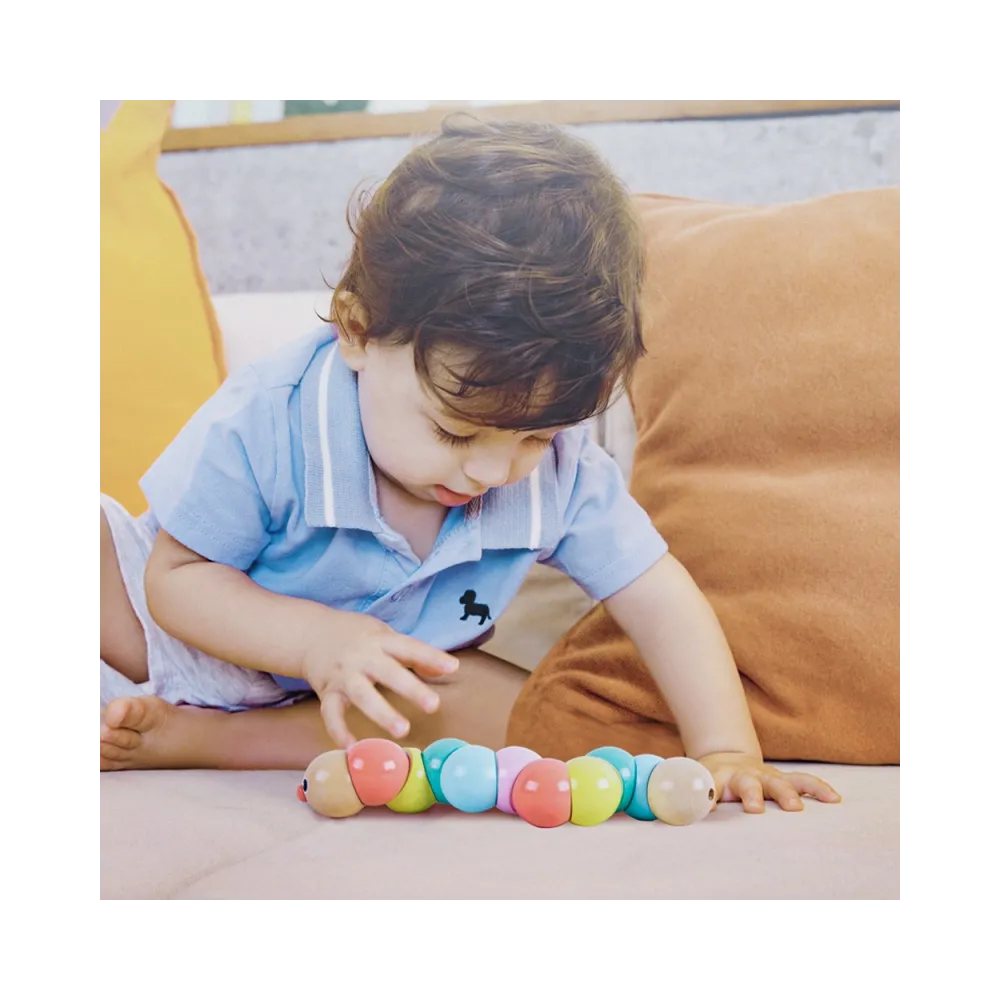 Ekologiczna gąsienica drewniana dla dzieci w żywych kolorach