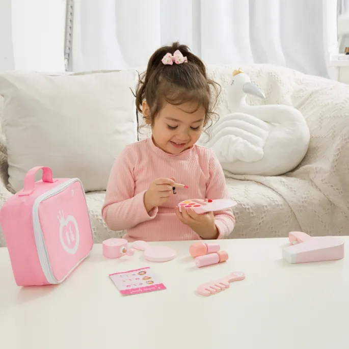 Paleta cieni do makijażu w zestawie