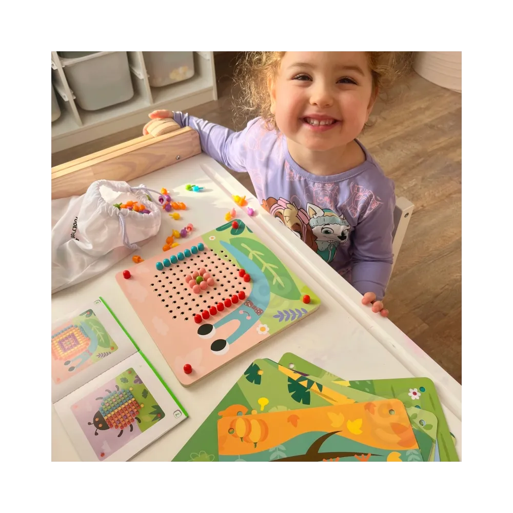 TOOKY TOY Układanka z Pinezkami Kołki Wpinaczka