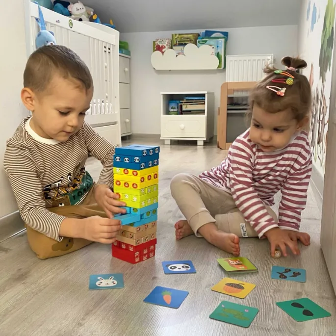 Eko gra zręcznościowa z obrazkami zwierząt i kolorowymi elementami