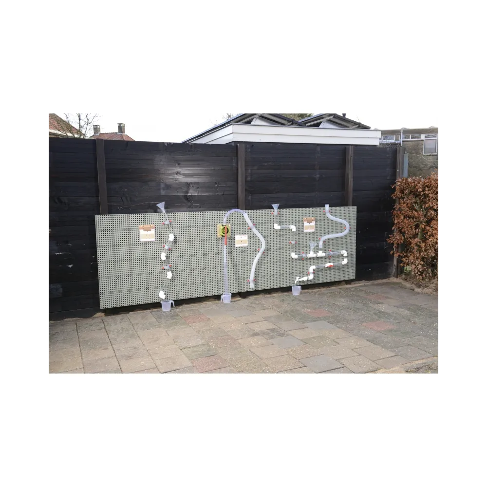 Panel do zabawy i nauki dla małych odkrywców