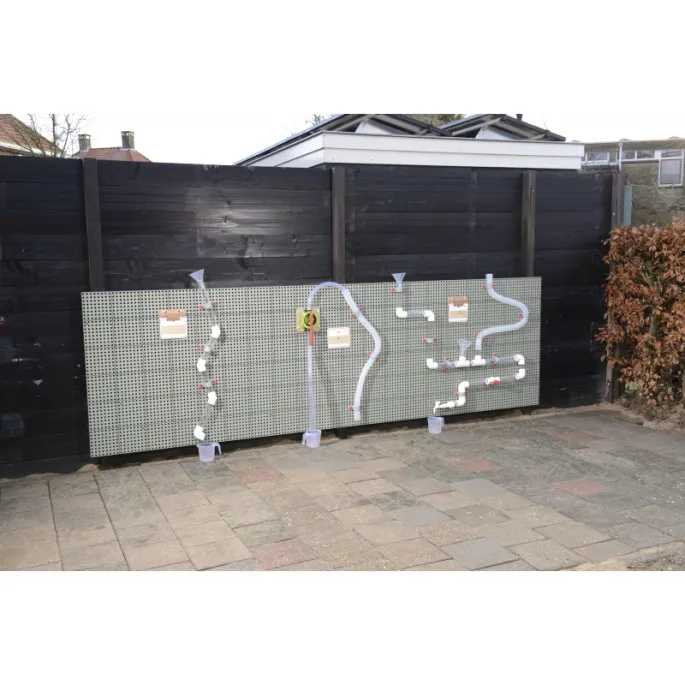 Panel do zabawy i nauki dla małych odkrywców