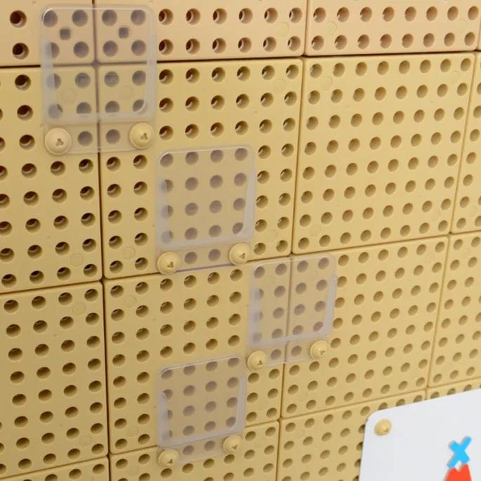 Zestaw 6 etui do organizacji i kreatywnych aktywności.