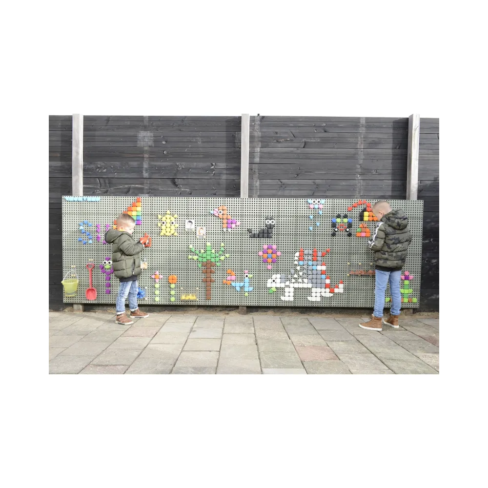 Kreatywna zabawa z tablicą edukacyjną