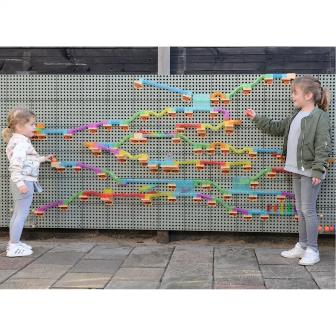 Zabawa w konstrukcję i inżynierię dla dzieci