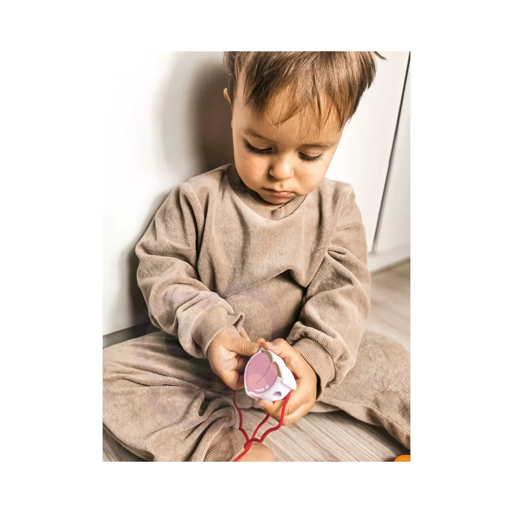 CLASSIC WORLD Drewniane Klocki do Nawlekania Owoce 13 el.