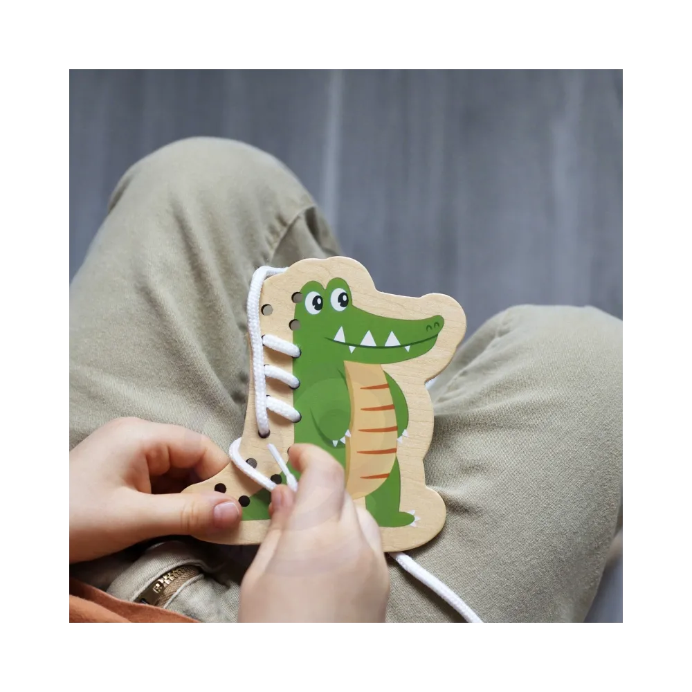 CLASSIC WORLD Drewniana Sznurowanka Przeplatanka Nawlekanka Przewlekanka Zwierzątka 10 el.