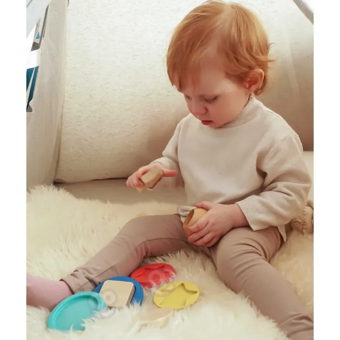 Kolorowy miś do układania dla najmłodszych.