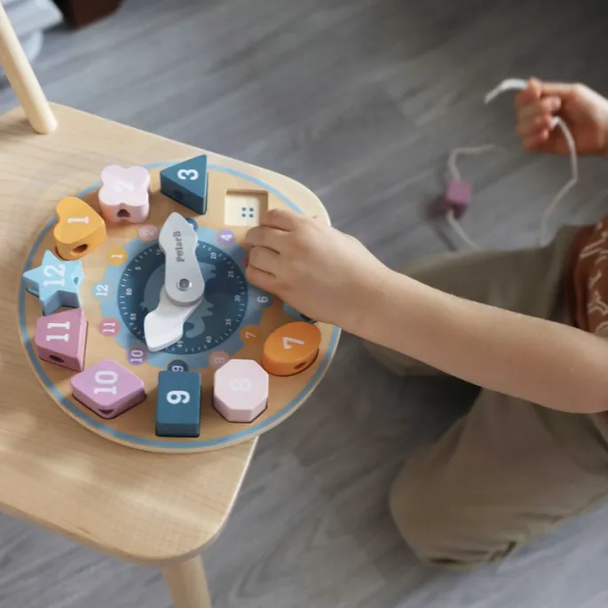 Zabawka rozwijająca umiejętności manualne