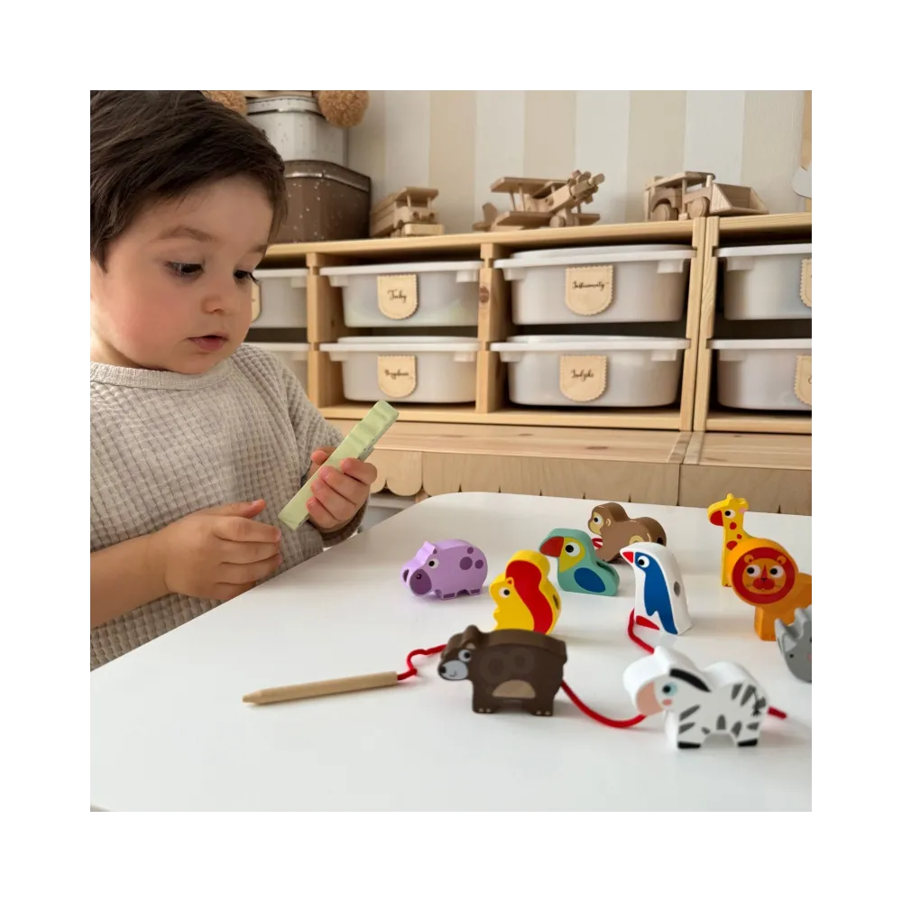 WOOPIE GREEN Drewniane Klocki do Nawlekania Zwierzęta Safari ZOO 13 el.