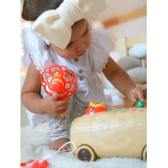 Zręcznościowa gra z magnetycznymi robakami