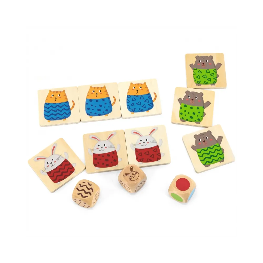 Plansza gry szybkiego dopasowania z kolorowymi żetonami drewnianymi