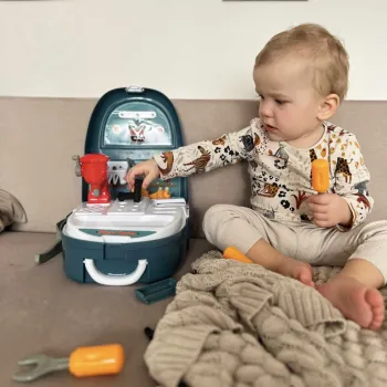 Mały warsztat w plecaku dla kreatywnych dzieci