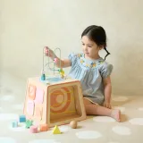 CLASSIC WORLD Drewniana Kostka Edukacyjna Sensoryczna 6w1