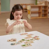 Zestaw 24 puzzli z drewna dla maluchów