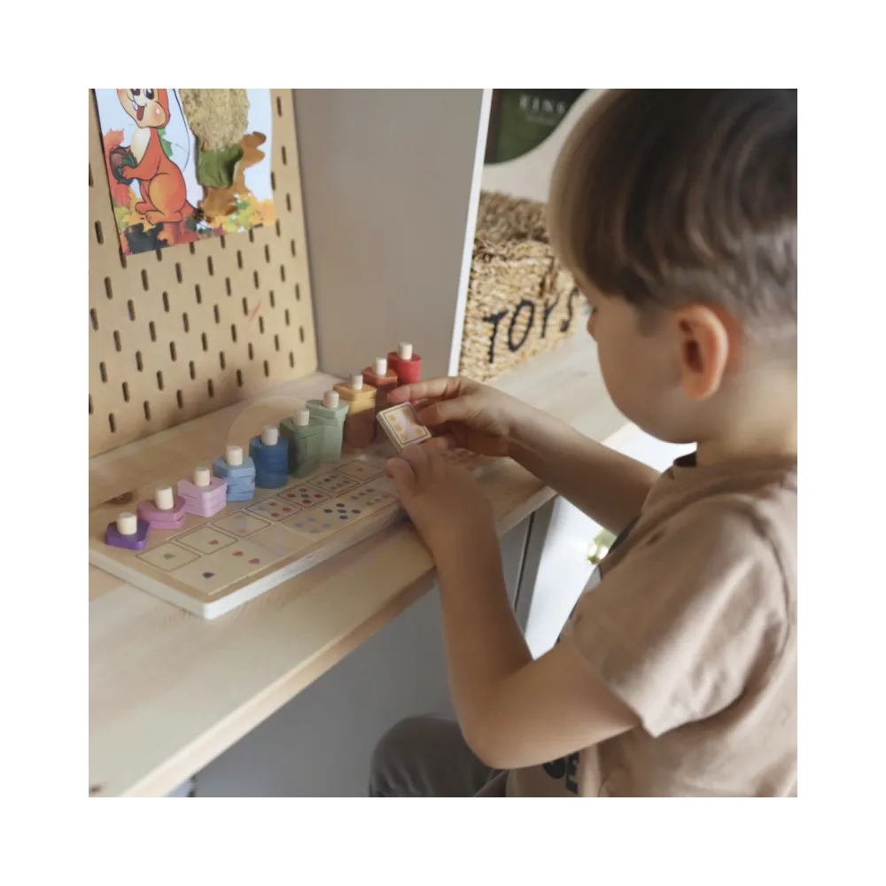 Edukacyjne liczydło dziecięce Montessori – rozwija zdolności manualne