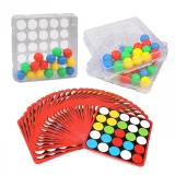 Dzieci tworzą mozaiki w grze zręcznościowej WOOPIE