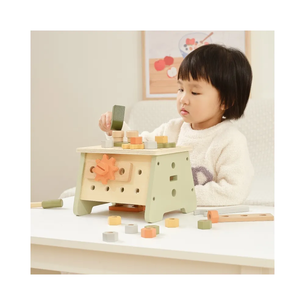 Zestaw narzędzi VIGA PolarB w formie skrzynki dla małego majsterkowicza