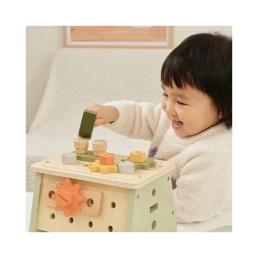 Mini zestaw narzędzi 2w1 – skrzynka warsztatowa dla najmłodszych