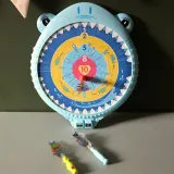WOOPIE Magnetyczna Gra w Rzutki Bezpieczna Dart Tarcza Wesoły Rekinek