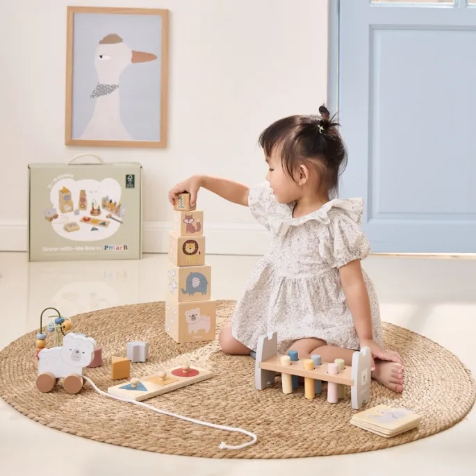 Piramidka sorter kształtów do nauki rozpoznawania rozmiarów i liczb