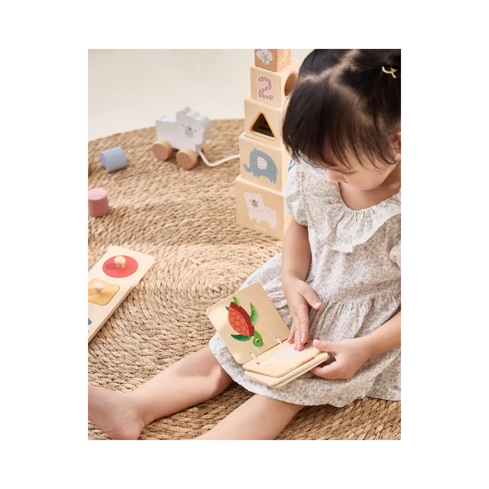 Niedźwiadek polarny do ciągnięcia wspierający naukę chodzenia malucha