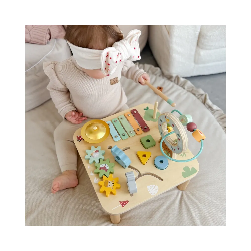 Sensoryczny stolik WOOPIE GREEN z cymbałkami i labiryntem.