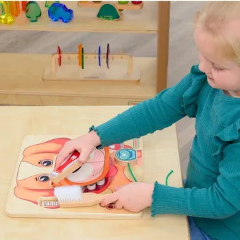 Ciekawe narzędzie do nauki nawyków higienicznych dla dzieci.