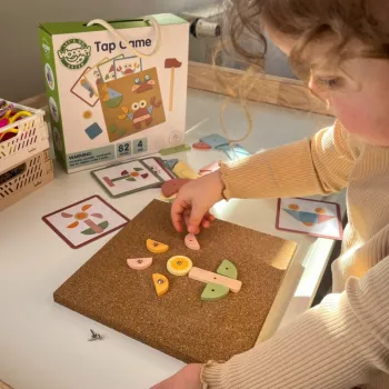 WOOPIE GREEN Drewniana Przybijanka z Młotkiem Układanka 20 wzorów 82 el.