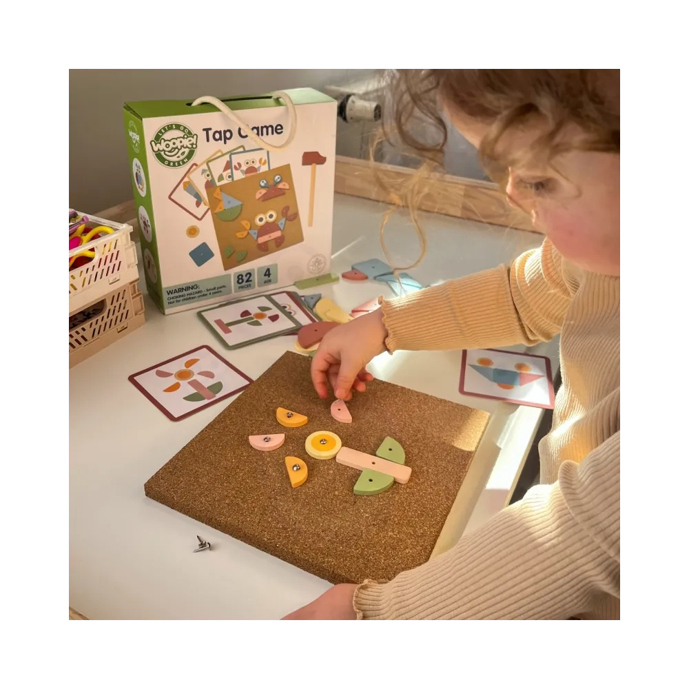 WOOPIE GREEN Drewniana Przybijanka z Młotkiem Układanka 20 wzorów 82 el.