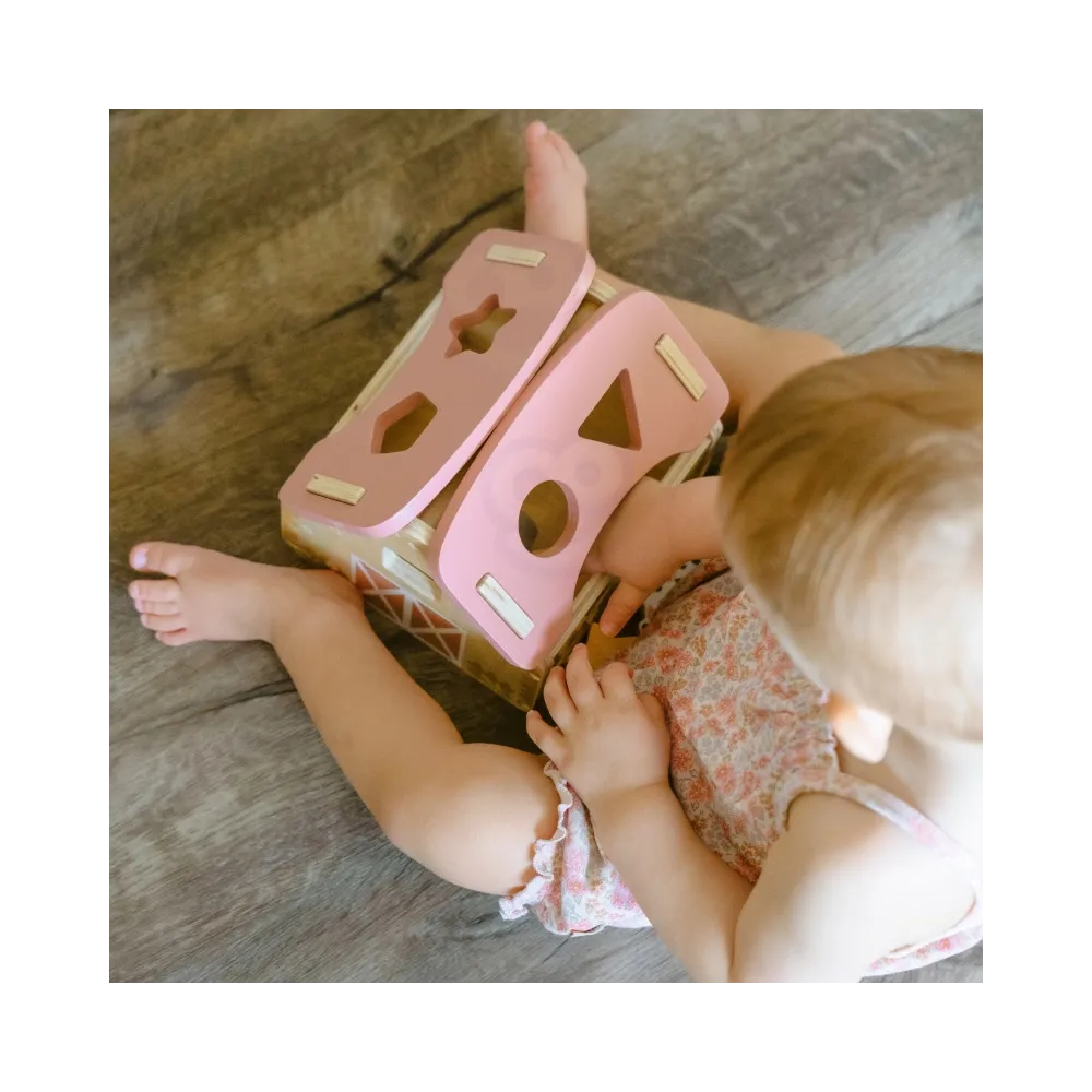 WOOPIE GREEN Drewniana Farma Sorter Kształtów i Kolorów 13 el.