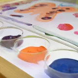 MASTERKIDZ Rama Sensoryczna - Panel LED + Przezroczysta Taca Do Malowania