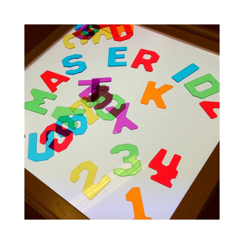 MASTERKIDZ Panel Skrzynia LED Sensoryczna + Zestaw Akcesoriów