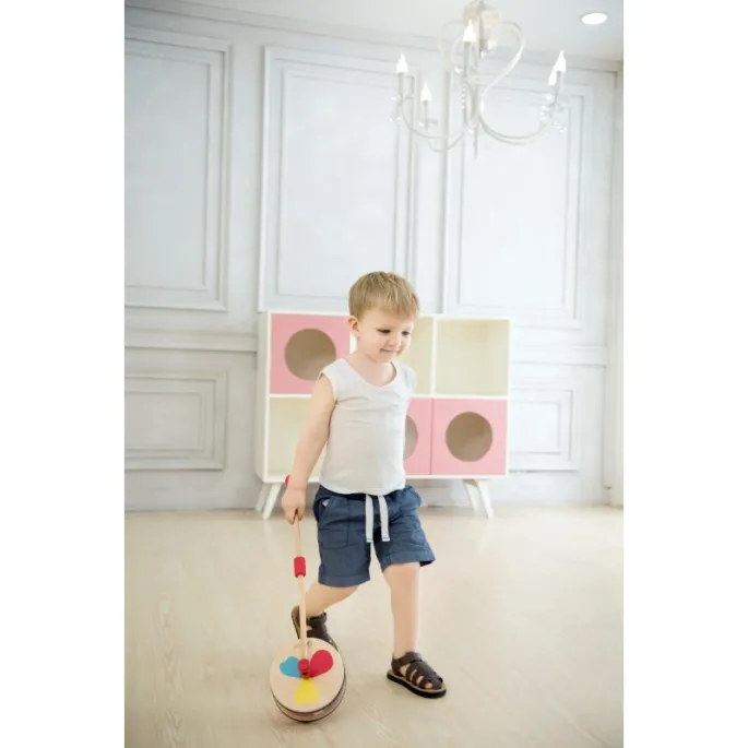 Bezpieczny pchacz z drewna z efektem tęczowym i delikatnym dźwiękiem