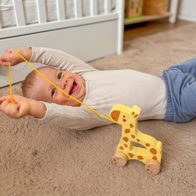 Bezpieczna żyrafka do ciągnięcia z drewna dla dzieci