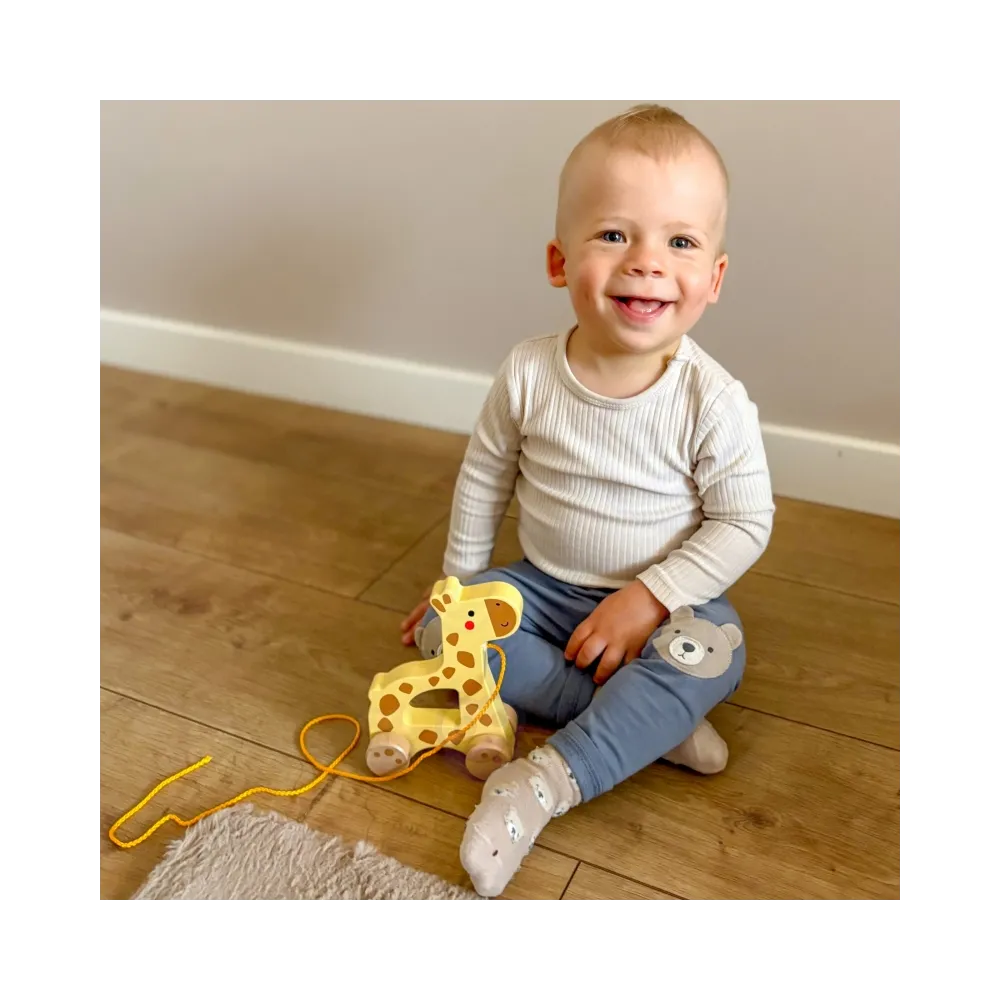 Urocza żyrafka z kółkami do wspólnej zabawy