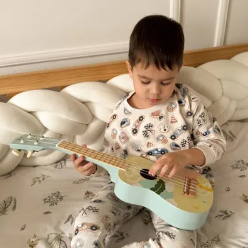 Bezpieczne ukulele drewniane w niebieskim kolorze