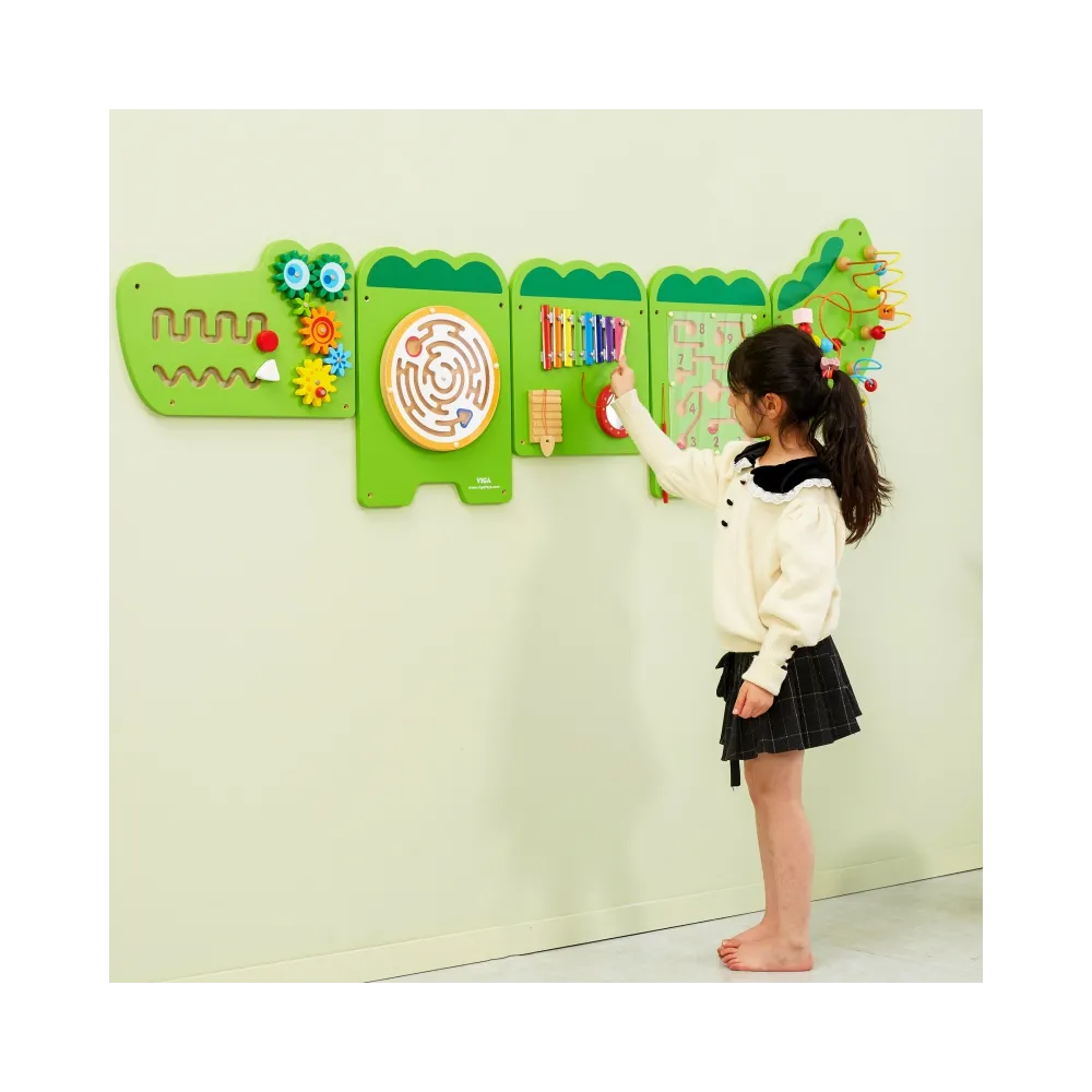 VIGA Tablica Sensoryczna Manipulacyjna Krokodyl Certyfikat FSC Montessori