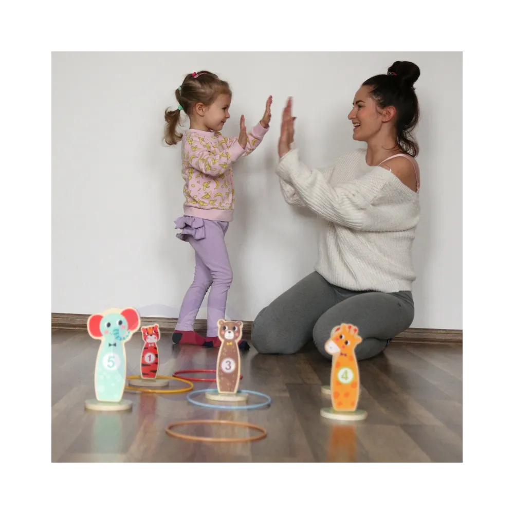 TOOKY TOY Drewniana Gra Zręcznościowa Rzut do Celu Zwierzątka 15 el.