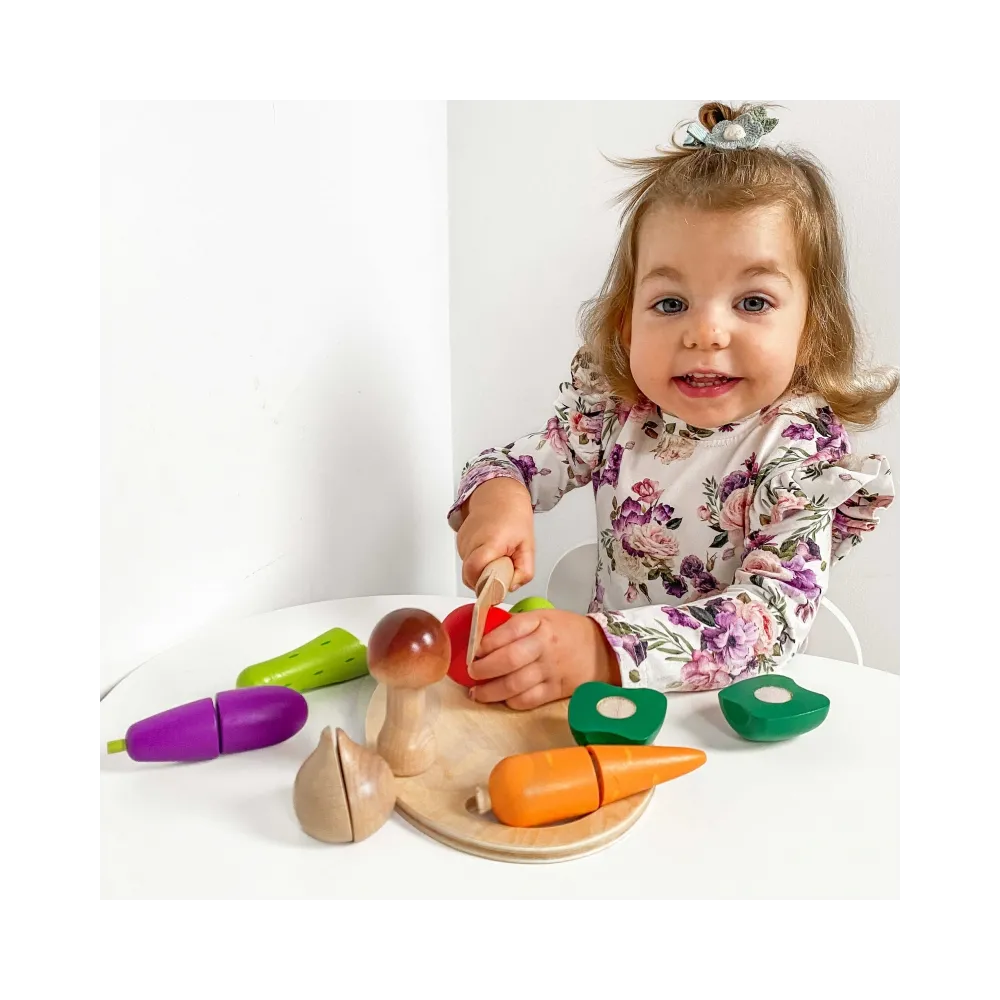 Bezpieczne drewniane zabawki edukacyjne